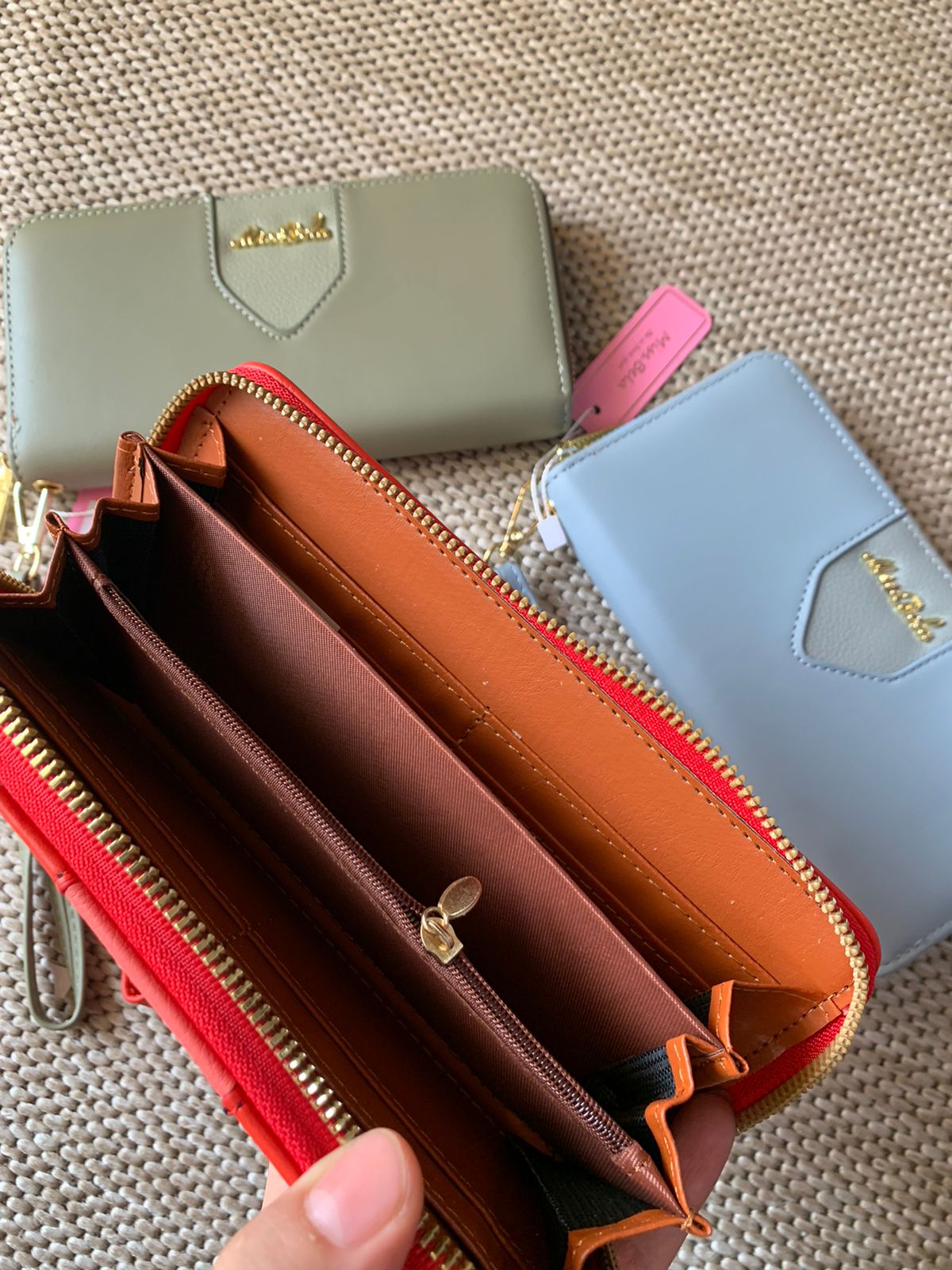 W9034 wallet