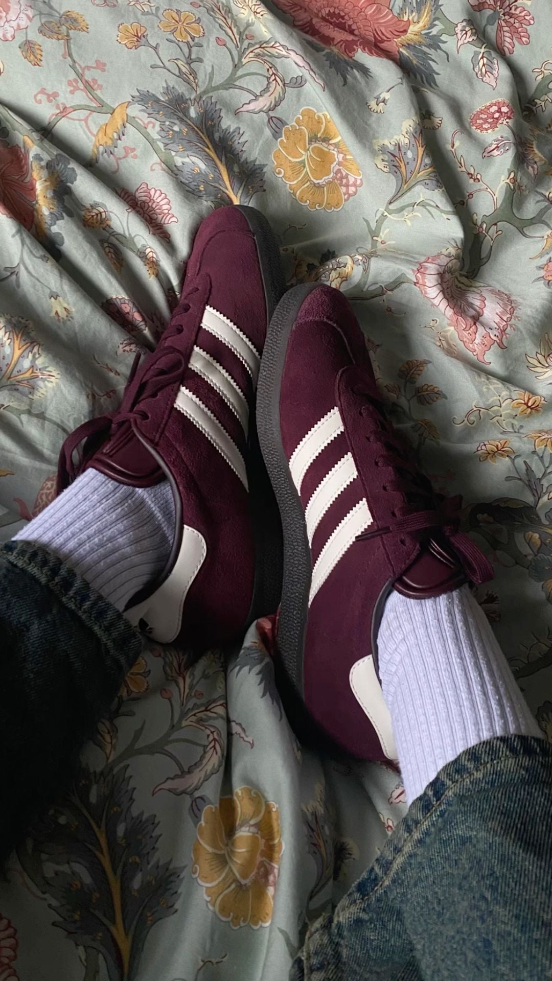 Adidas gazelle maroon shoes