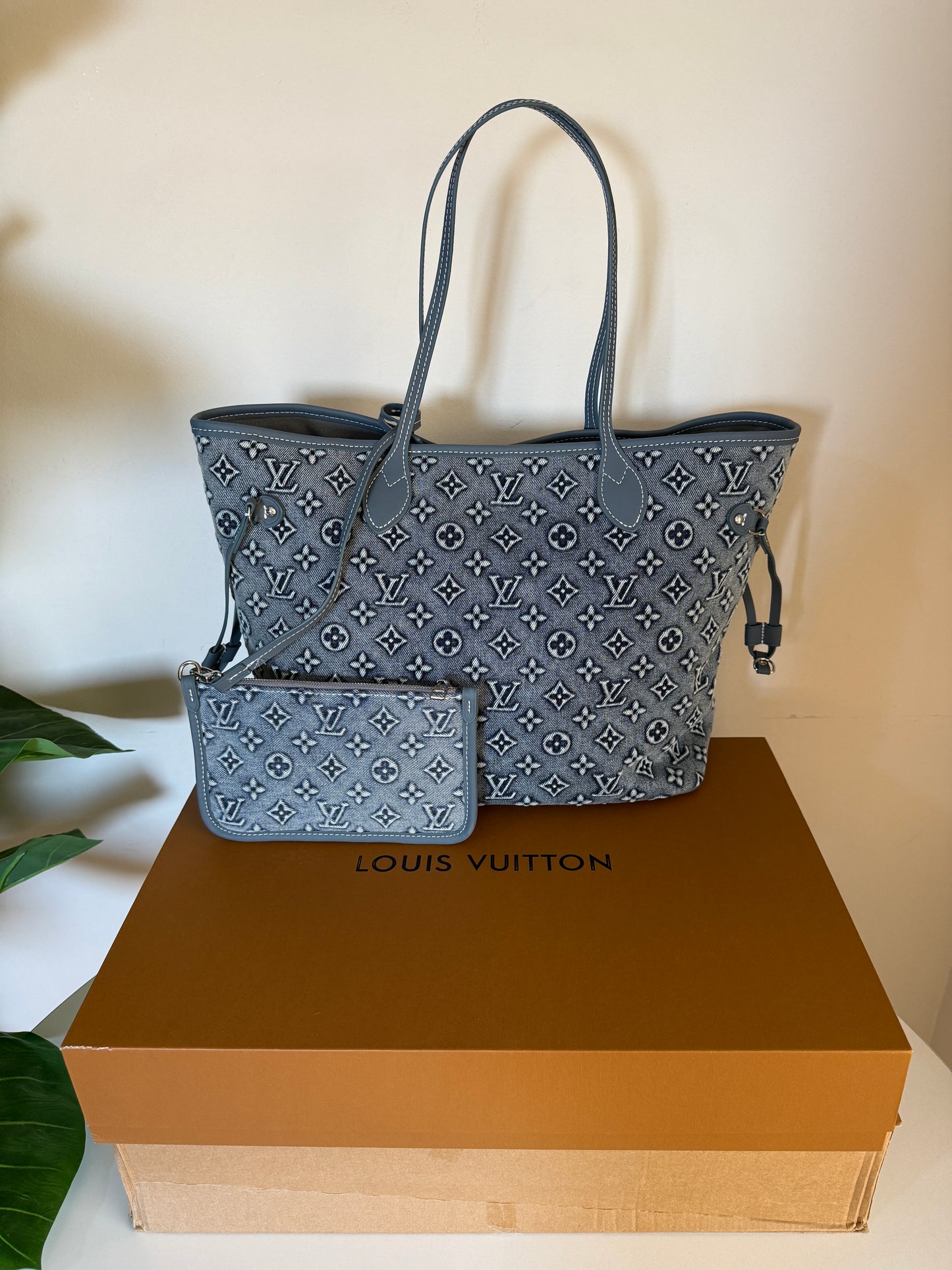 Louis Vuitton Neverfull MM Denim